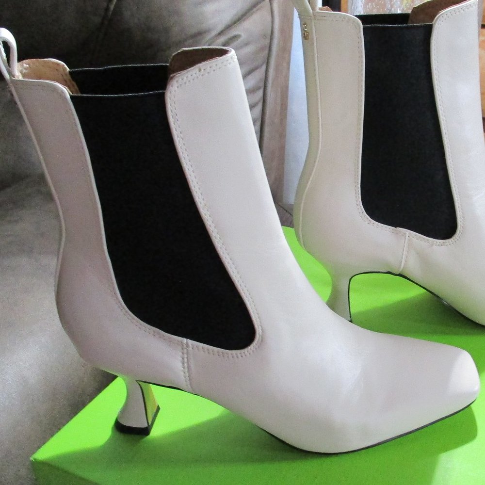 Sam Edelman Lani boot in Ivory NWT